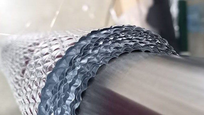 High-Vacuum Insulated Pipelines